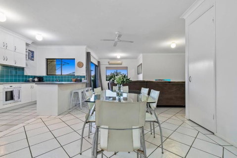 Rooftop Island Sunsets - Taree Accommodation 3