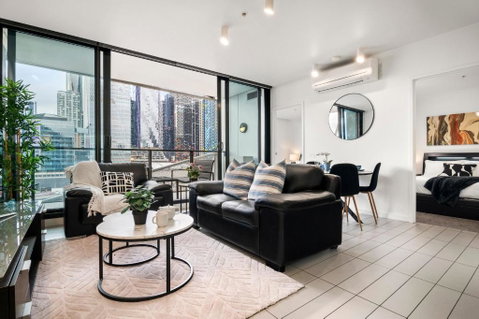 Rooftop Pool 2BR Apartment At Marvel Stadium With Free Parking - Taree Accommodation 0