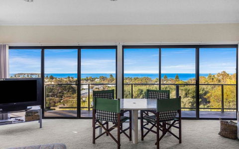 Rosetta House - 6 Clive Ave, Encounter Bay - Taree Accommodation 2
