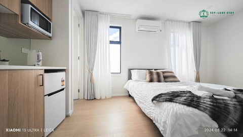 Royalty Living Unit 3 - Taree Accommodation 0