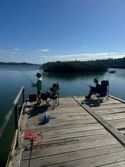 Rules Beach House QLD 4674- Opt 2 - 3BDR Unit, 2BR - Taree Accommodation 1