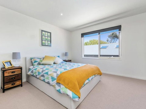 RYE/BLAIRGOWRIE FAMILY ENTERTAINER.. - Taree Accommodation 1