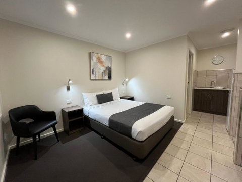 Ryley Motor Inn - Taree Accommodation 0