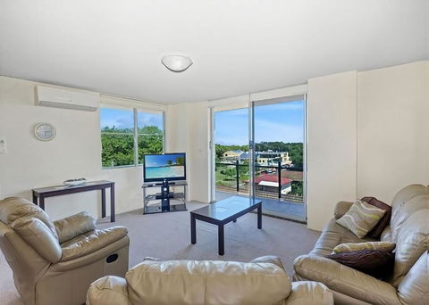 Sail Away - Taree Accommodation 3
