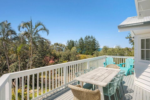 Salt Spray - Taree Accommodation 3