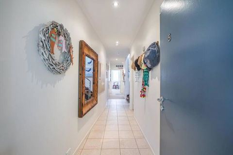 Saltwater 5 - Sleeps 8 - Close To Main Beach - Taree Accommodation 3