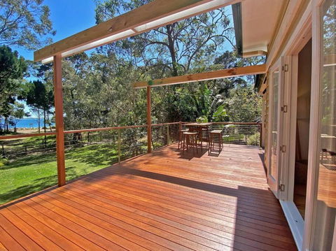 Salty Beach - Taree Accommodation 0