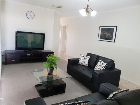 SAN Mateo - Taree Accommodation 1