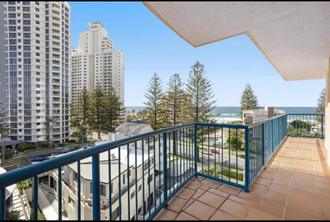San Mateo On Broadbeach - Taree Accommodation 3