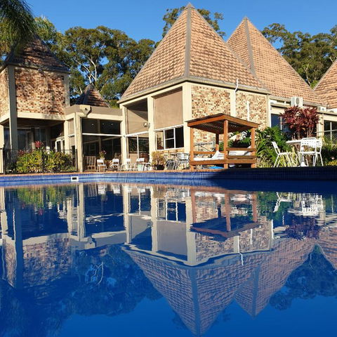 Sanctuary Resort Motor Inn - Taree Accommodation 0