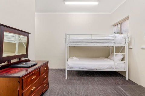 Sanctuary Resort Motor Inn - Taree Accommodation 2