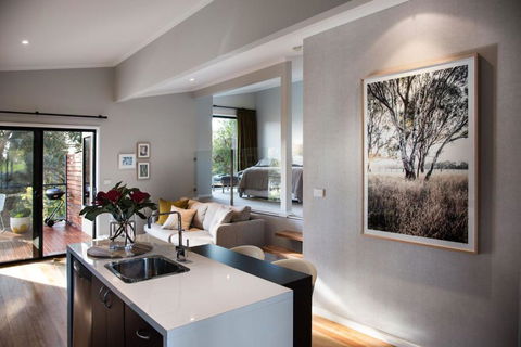 Sanctum - Taree Accommodation 2