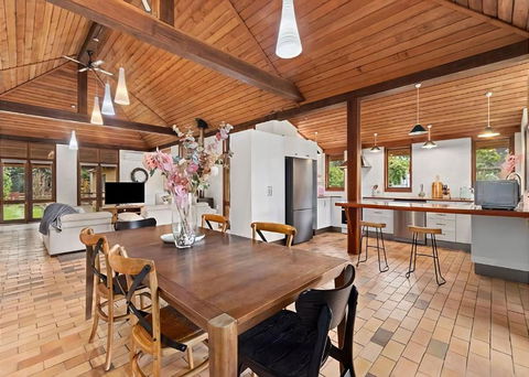 Sand At Broulee - Taree Accommodation 1