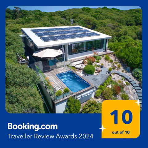 SALT Luxury Couples Villa - Taree Accommodation 1