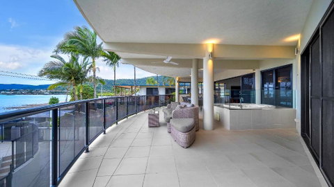 Sandcastle - Taree Accommodation 2