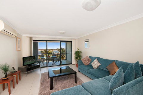 Sandcastles On The Broadwater - Taree Accommodation 3