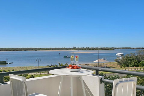 Sandcastles On The Broadwater - Taree Accommodation 0