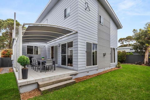 Sandlewood Breeze - Pet Friendly - Community Pool - Taree Accommodation 0