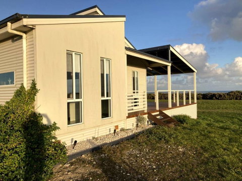 Sandy Bottoms Beach Escape - Taree Accommodation 0