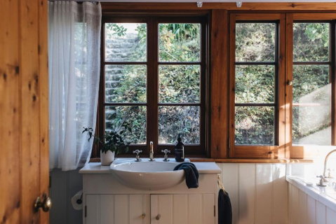 Secluded Stone Cottage Perfect For Couples Escape - Waterfalls - Taree Accommodation 3