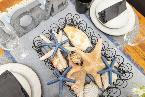 Spacious 5Bedroom 6beds House Near Airport - Taree Accommodation 1