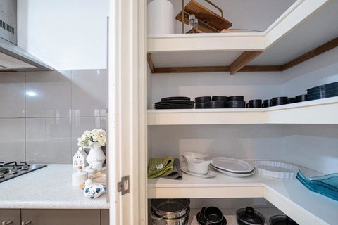 Spacious 5Bedroom 6beds House Near Airport - Taree Accommodation 2