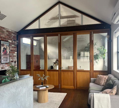 T H E L O F T - Stunning Private Apartment - Taree Accommodation 0
