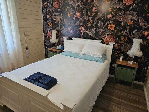 Taree CBD Cottage Apartments - Taree Accommodation 1