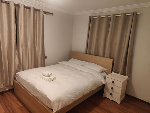 The Cozy Little House - Taree Accommodation 0