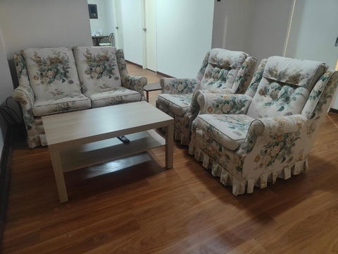 The Cozy Little House - Taree Accommodation 1