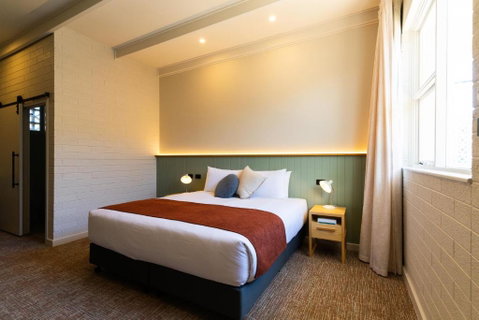 The Clovercrest Hotel Motel - Taree Accommodation 0