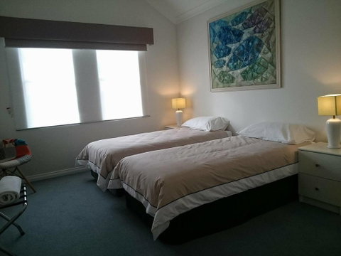 Beachside Apartment - Taree Accommodation 3