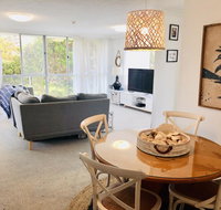 Beachy Bright and the Best Location on the GC - Taree Accommodation