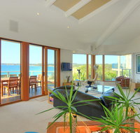 BEDARRA MOLLYMOOK BEACH - Taree Accommodation