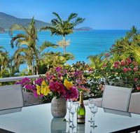 Bella Azure Two Bedroom Two Bathroom Spacious Ocean-view Apartment With Golf Buggy - Taree Accommodation
