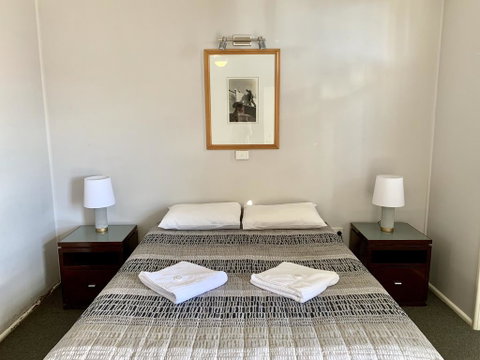 Bermagui Beach Hotel - Taree Accommodation 3