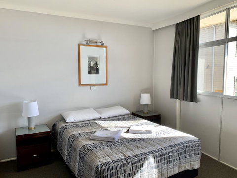 Bermagui Beach Hotel - Taree Accommodation 2