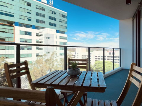 Best Located Brand New Apartment In Canberra CBD - Taree Accommodation 3