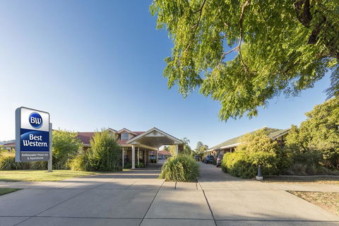 Best Western Ambassador Motor Inn & Apartments - Taree Accommodation 1