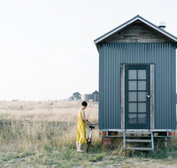 Big Tiny Altitude Tiny House Experience - Taree Accommodation
