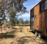 Big Tiny Jindera Park - Taree Accommodation