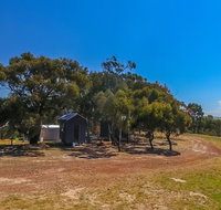 Big Tiny Seven Hills Tiny House Tallarook - Taree Accommodation