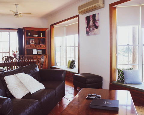 Bimbadgen - Taree Accommodation 0