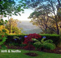 Black Cockatoo Retreat - Taree Accommodation