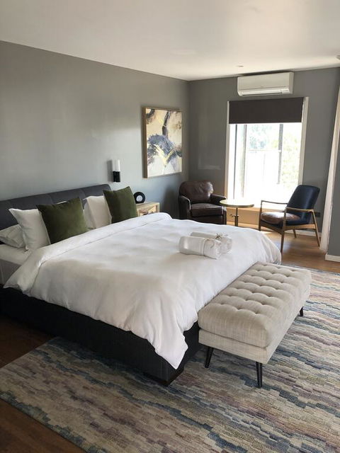 Blue Jacket Motel - Taree Accommodation 0