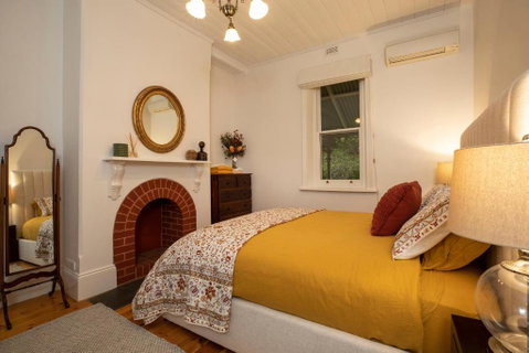 The Retreat In Basket Range - Taree Accommodation 2