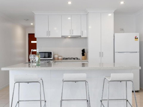 Three Bedroom, Two Bathroom Family Home - Taree Accommodation 2