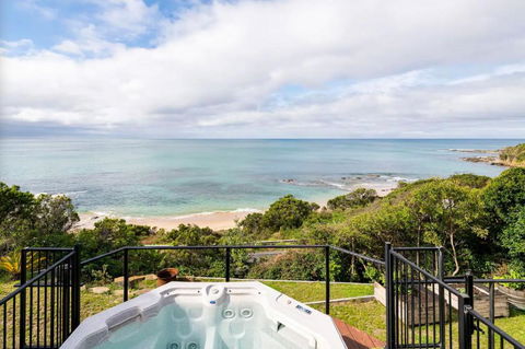 Y Vue - Beachside Apartment With Ocean Views - Taree Accommodation 2