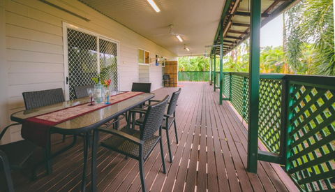 Darwin House - Taree Accommodation 3