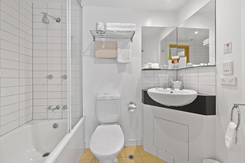 YEHS Hotel Melbourne CBD - Taree Accommodation 2